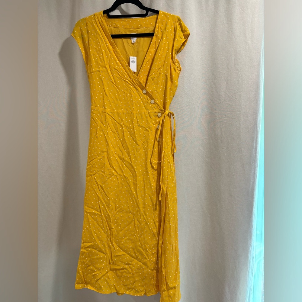 Gap wrap dress